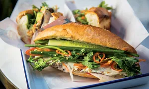 Bánh mì Việt 'ngon nhất thế giới' nhưng khó phổ biến toàn cầu?